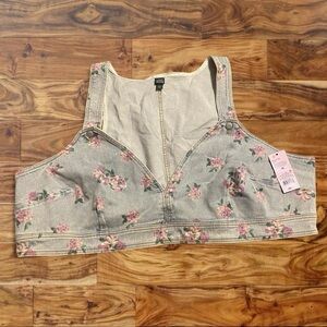 wild fable Light Wash Denim Floral Zip-Front Crop Tank